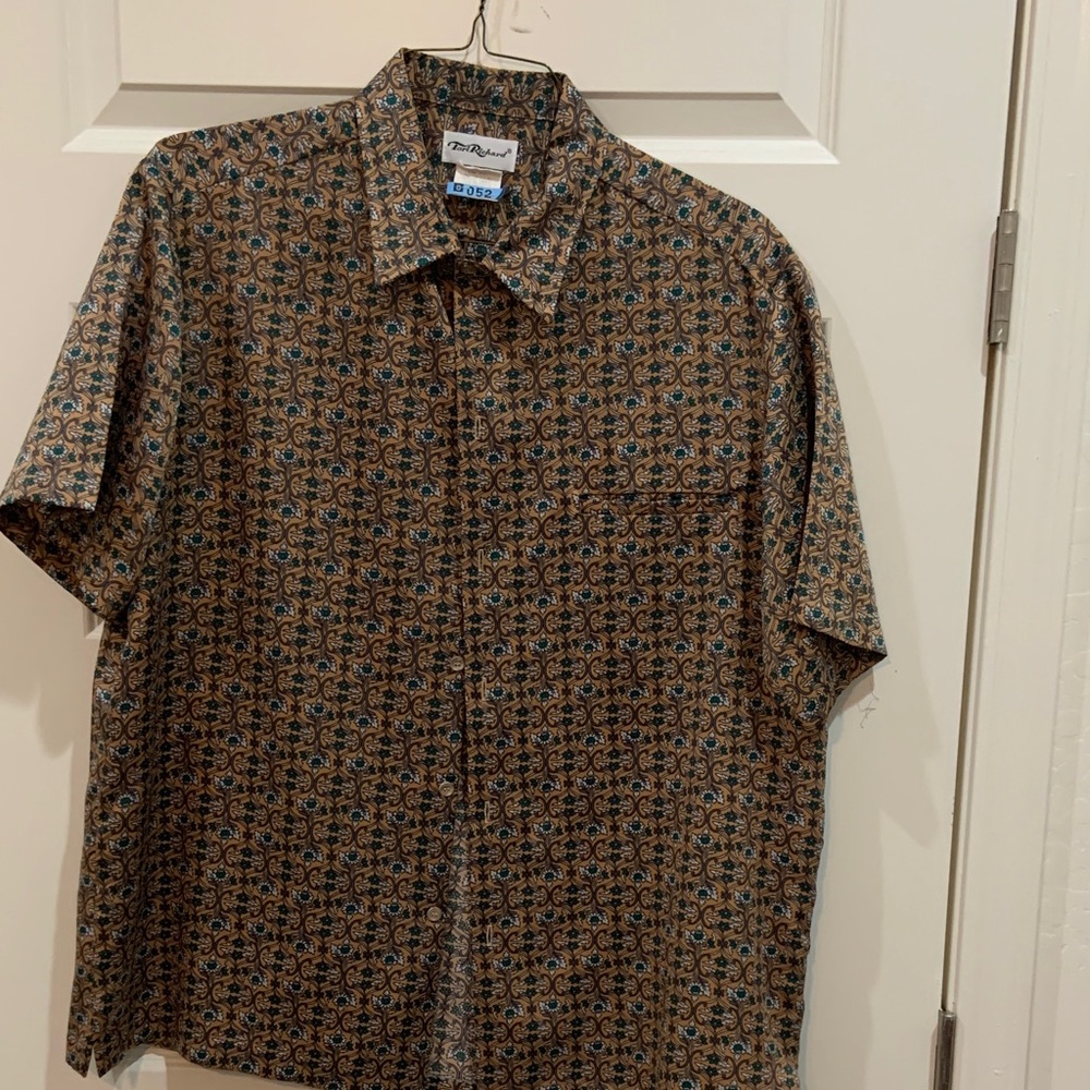 Tori Richard Brown and Green Patterned Shirt. Men’s Xl